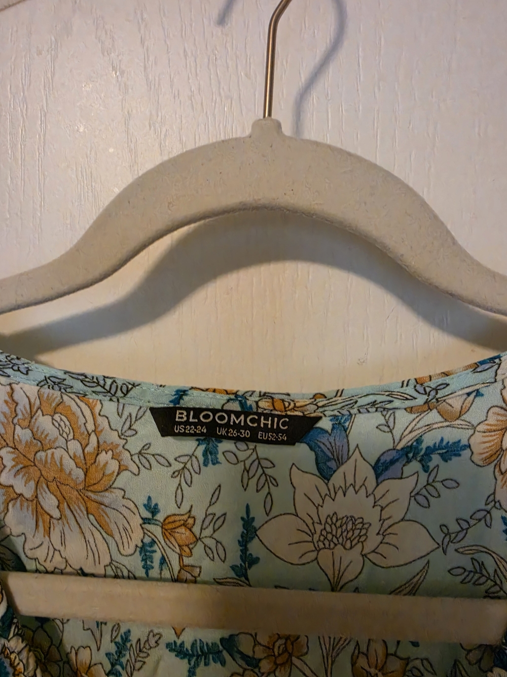 Bohemian Floral V-Neck Maxi Dress in Light Blue - Picture 6 of 6